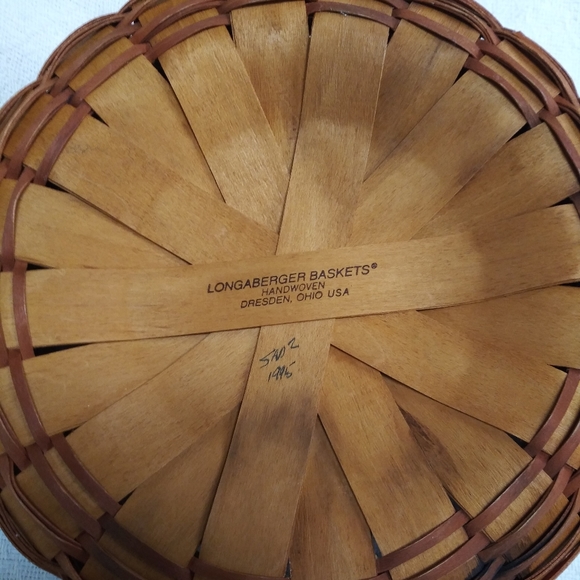 Longaberger Basket Handwoven w/ Leather Handles - Picture 5 of 8